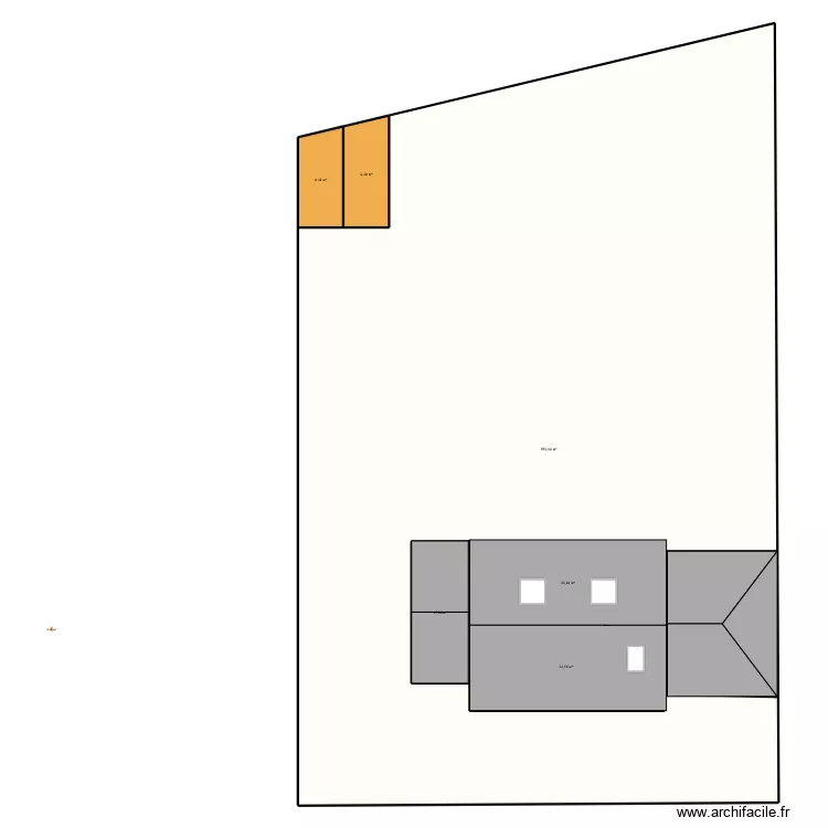 TR N. Plan de 6 pièces et 750 m²