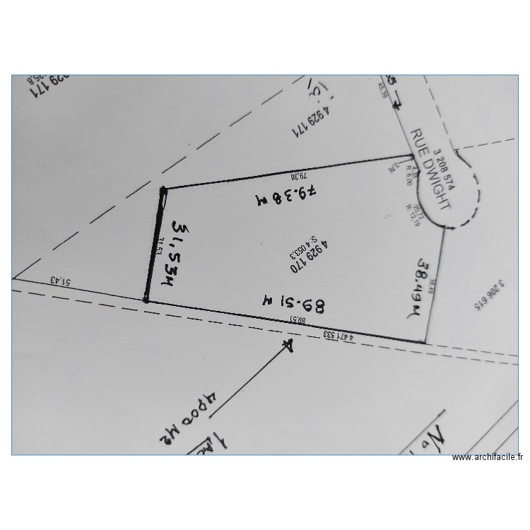 terrain. Plan de 0 pièce et 0 m2