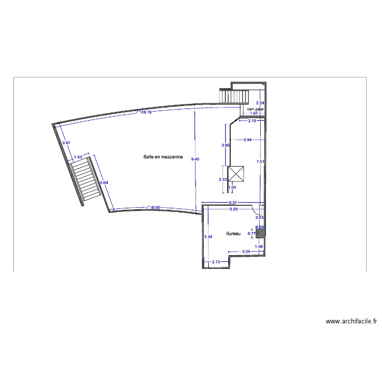 Pizzeria Ccial villevert mezzanine avant projet. Plan de 1 pièce et 137 m2