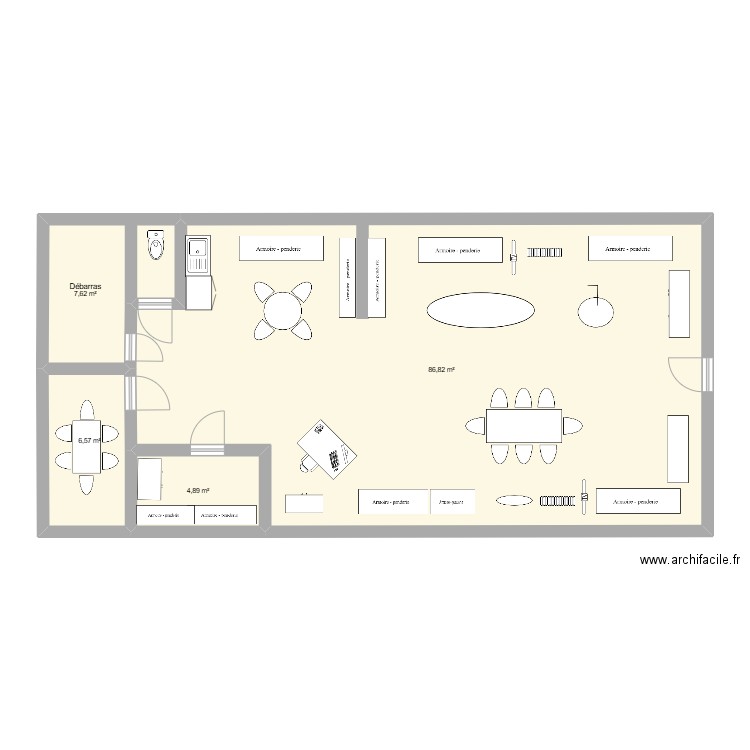 magasin 2. Plan de 4 pièces et 106 m2