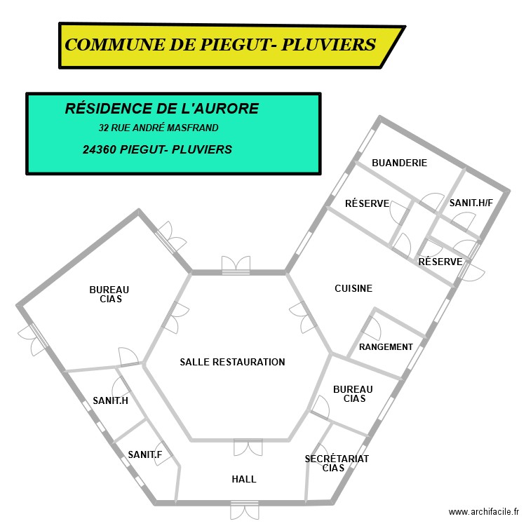 PIEGUT 1. Plan de 15 pièces et 362 m2