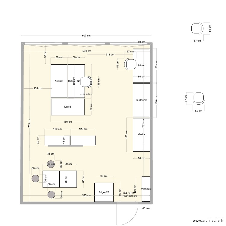 Bureau sans cloisons. Plan de 0 pièce et 0 m2