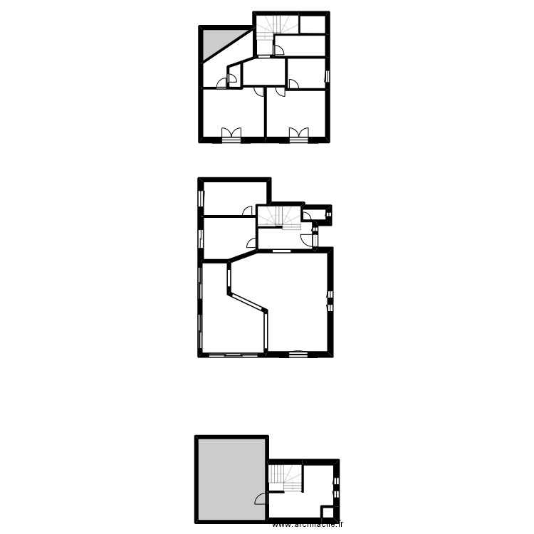 IVANNIKOVA COURTIES. Plan de 19 pièces et 226 m2