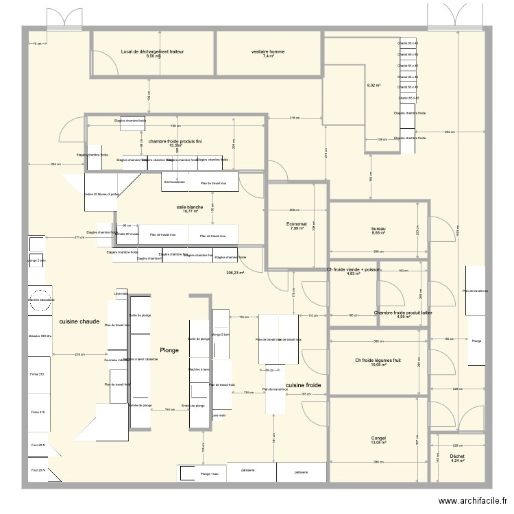 Plan base Yens Structure 16. Plan de 13 pièces et 316 m2