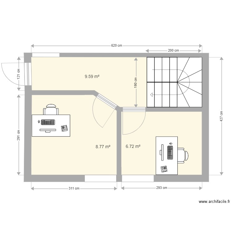 bureau côté vitre . Plan de 0 pièce et 0 m2