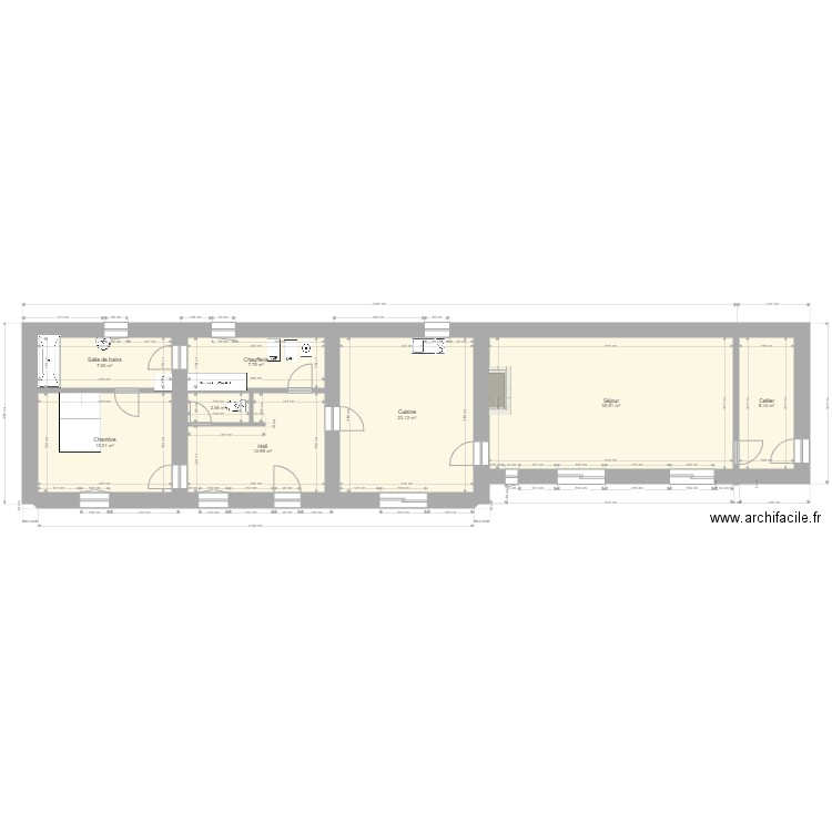 Grande maison  RDC. Plan de 0 pièce et 0 m2