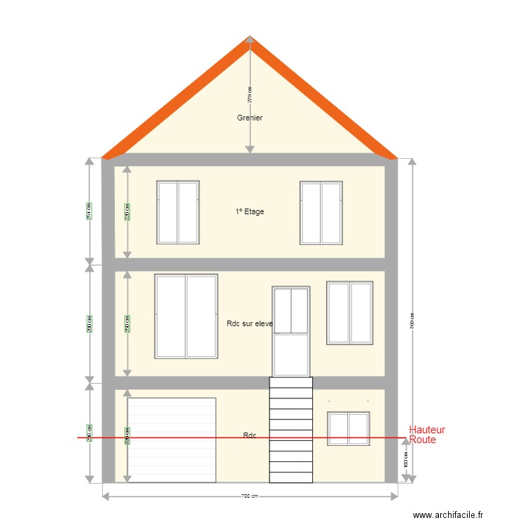 Façade devant. Plan de 7 pièces et 93 m2