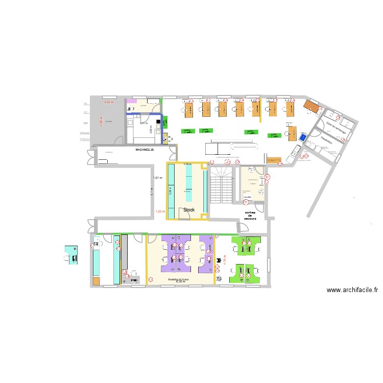 VLR. Plan de 6 pièces et 76 m2