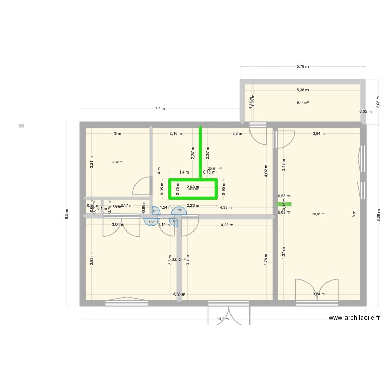 existant v1. Plan de 7 pièces et 105 m2