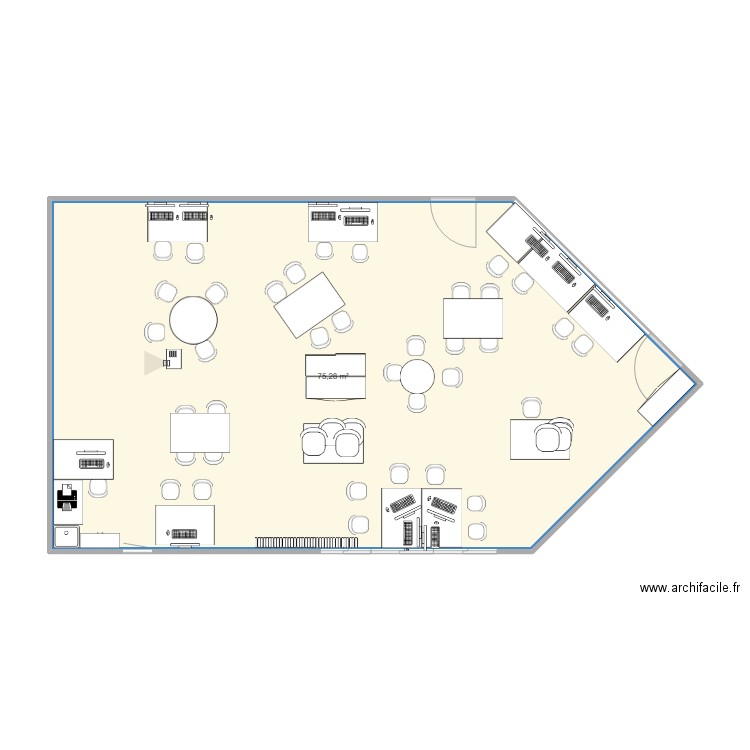 salle de technologie. Plan de 1 pièce et 75 m2