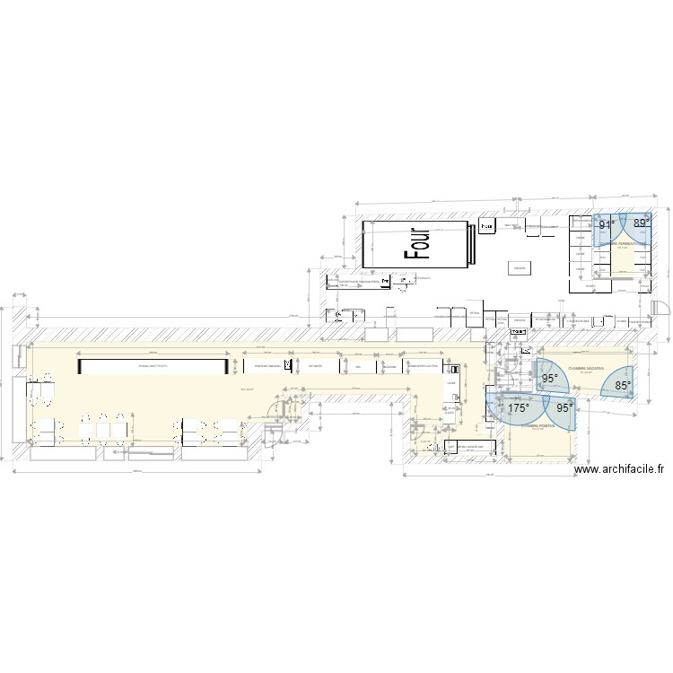 AURAY V1. Plan de 5 pièces et 153 m2