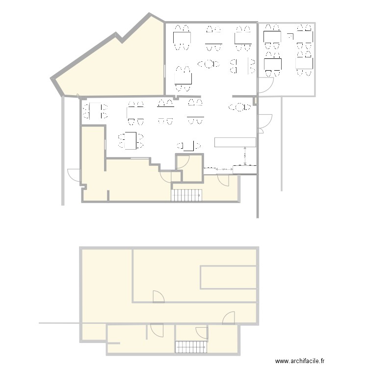 SKOOK. Plan de 9 pièces et 149 m2