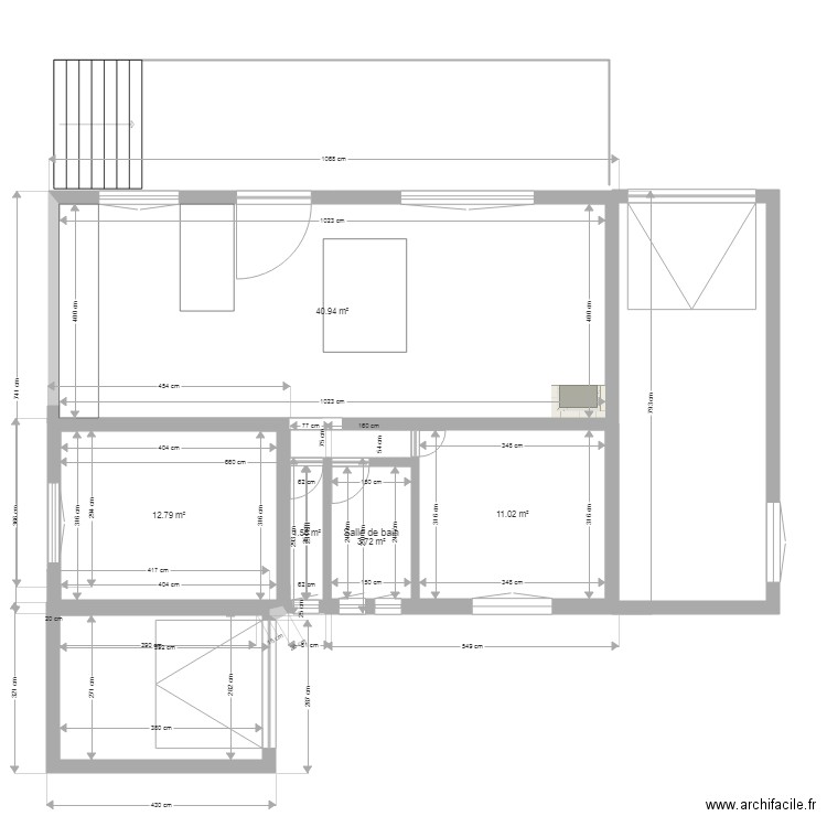 rez de chaussee entree par garage. Plan de 0 pièce et 0 m2