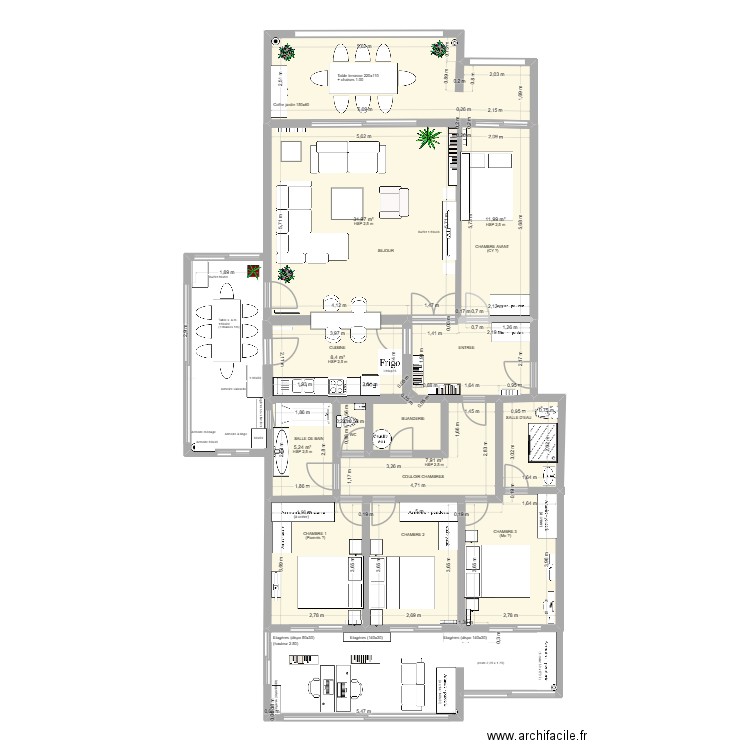 Appartement Aguilera avec modifications. Plan de 9 pièces et 130 m2