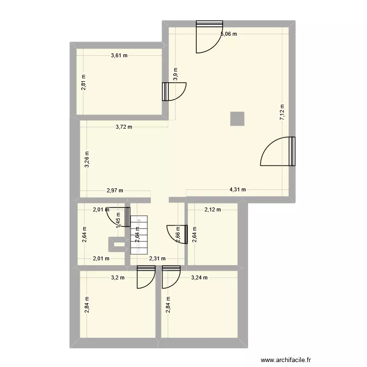 frisée. Plan de 7 et 93 m² frisée. Plan de 7 et 93 m²