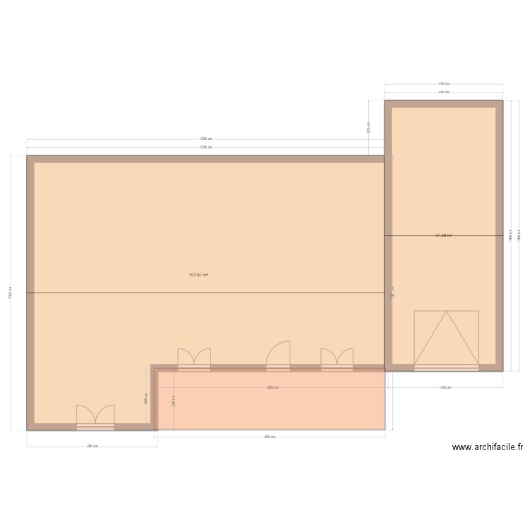 Plan façade. Plan de 2 pièces et 145 m2