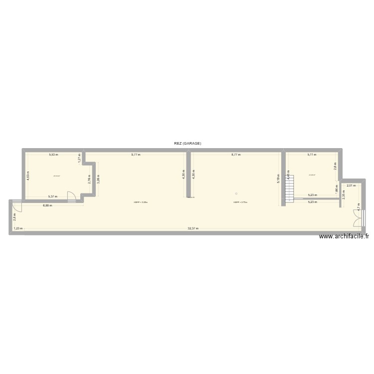 REZ (GARAGE). Plan de 3 pièces et 238 m2