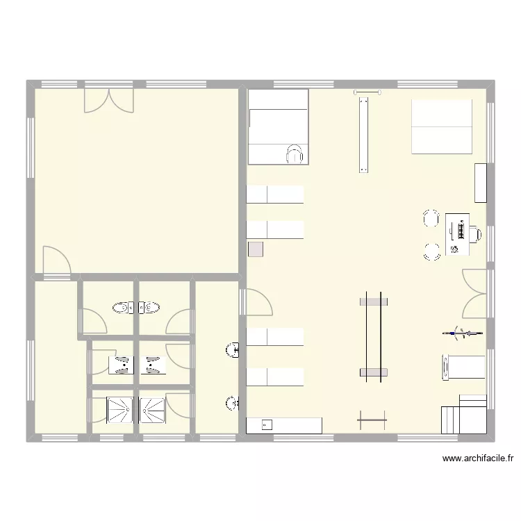Bâtiment actuel face au service kiné Hôpital Ngozi - aménagé en service kiné. Plan de 9 et 161 m² Bâtiment actuel face au service kiné Hôpital Ngozi - aménagé en service kiné. Plan de 9 et 161 m²