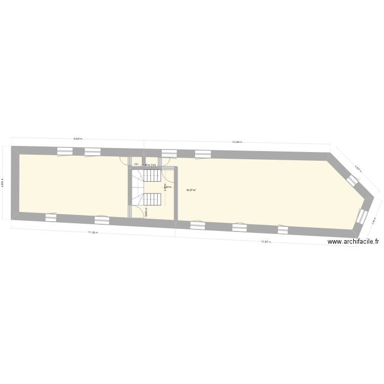 logement immeuble. Plan de 1 pièce et 95 m2