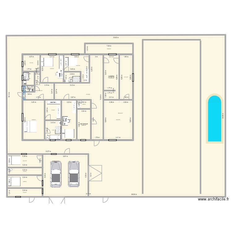 Test. Plan de 23 pièces et 1042 m2