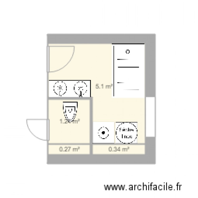 salla de bains milieu. Plan de 4 pièces et 7 m2