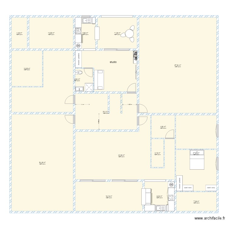 appartements à acajou. Plan de 0 pièce et 0 m2