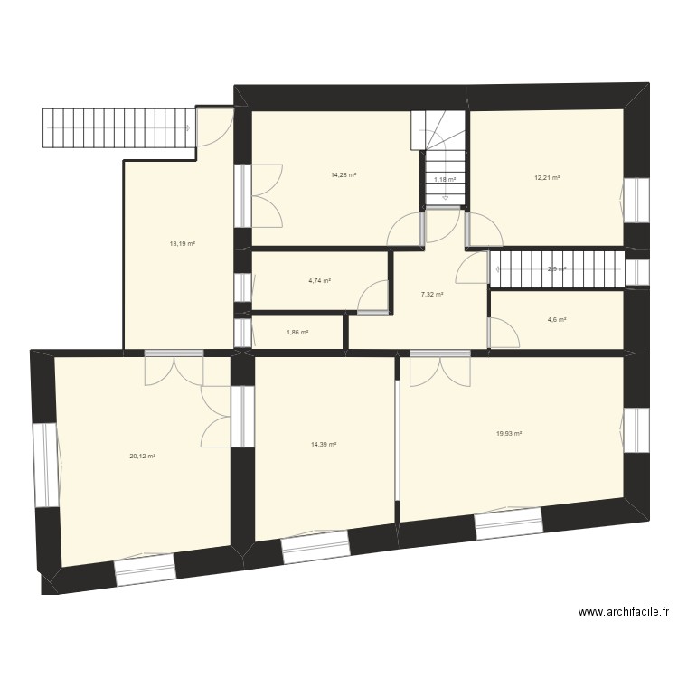 titre. Plan de 12 pièces et 117 m2