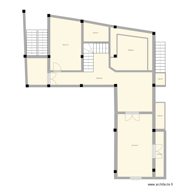 new23. Plan de 8 pièces et 105 m2