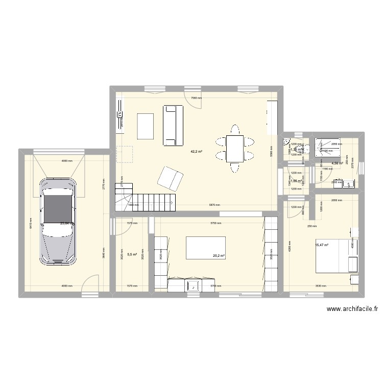 PLAN 5. Plan de 8 pièces et 117 m2