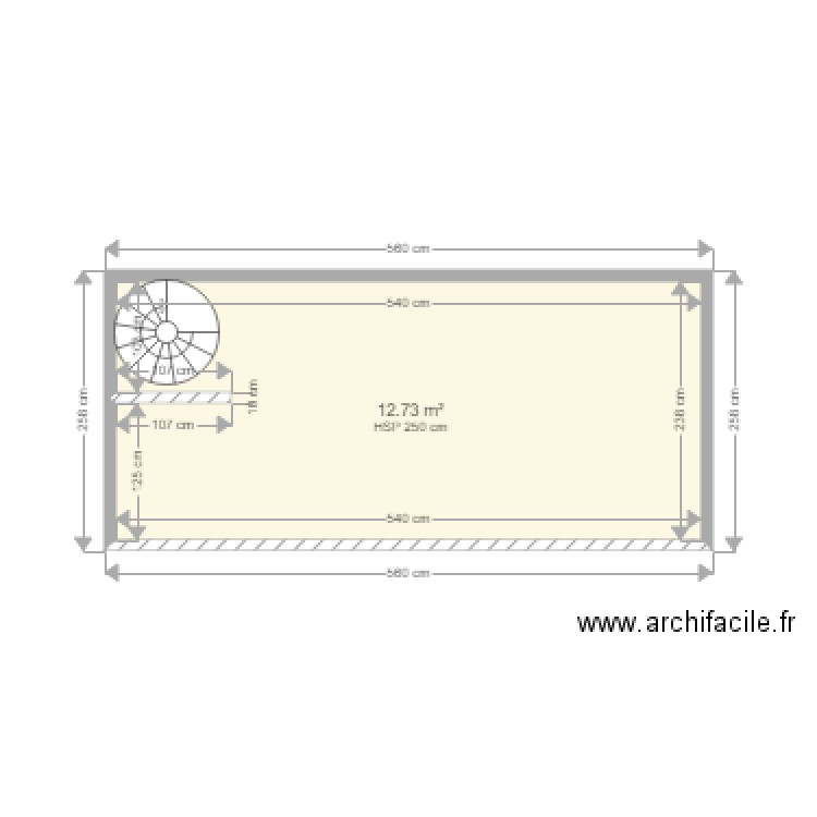 APARTEMENT DROIET MEZZANINE. Plan de 1 pièce et 13 m2