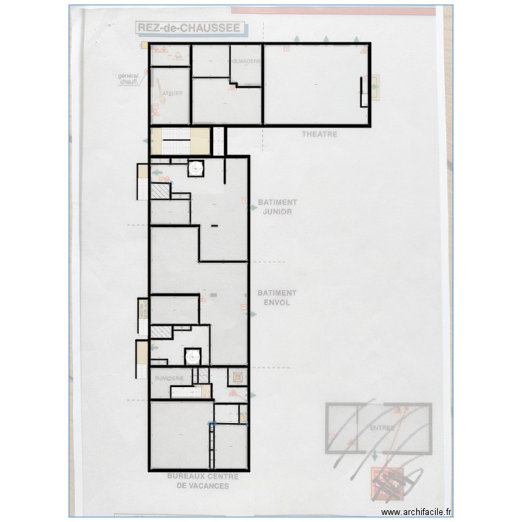 Bocage A RDC. Plan de 34 pièces et 1976 m2