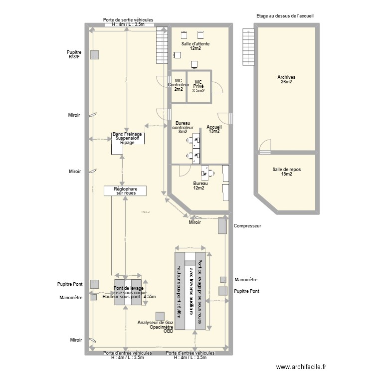 35AUCA. Plan de 7 pièces et 275 m2