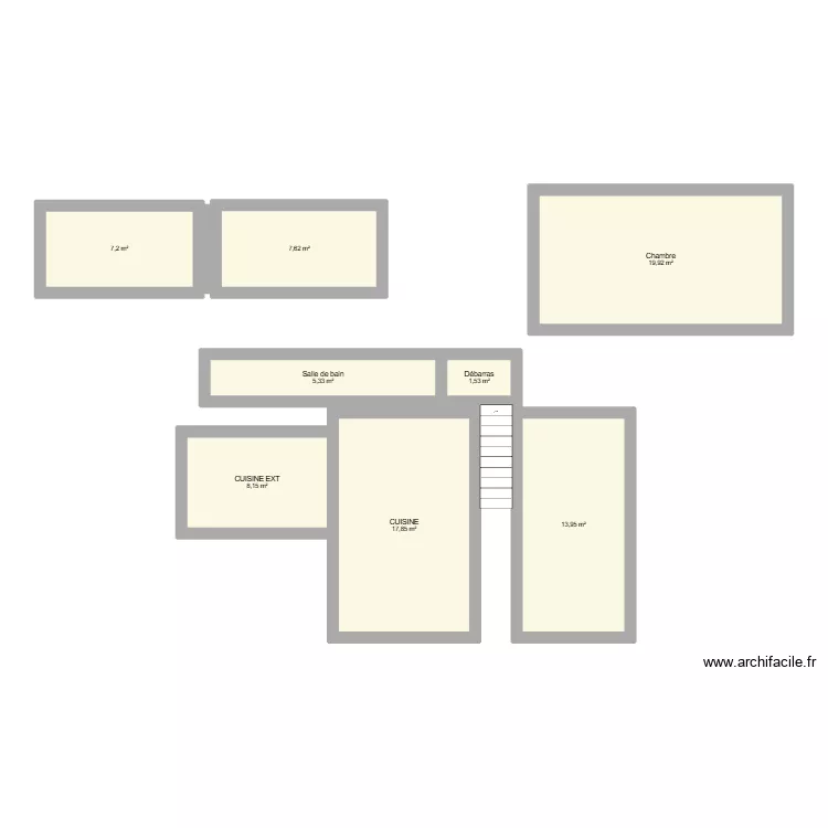 MAISON. Plan de 8 et 82 m² MAISON. Plan de 8 et 82 m²