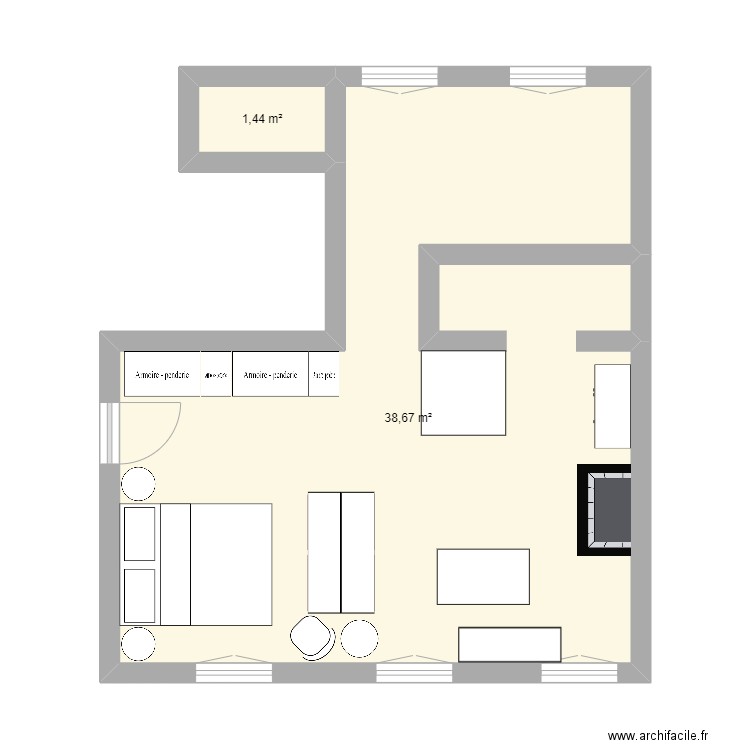 Loft. Plan de 2 pièces et 40 m2