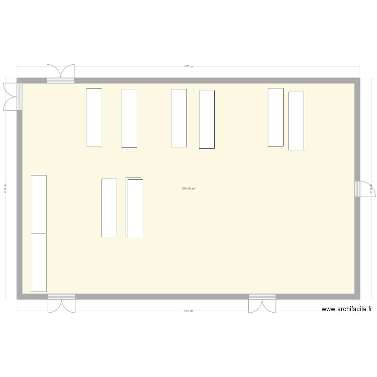 grande salle. Plan de 0 pièce et 0 m2