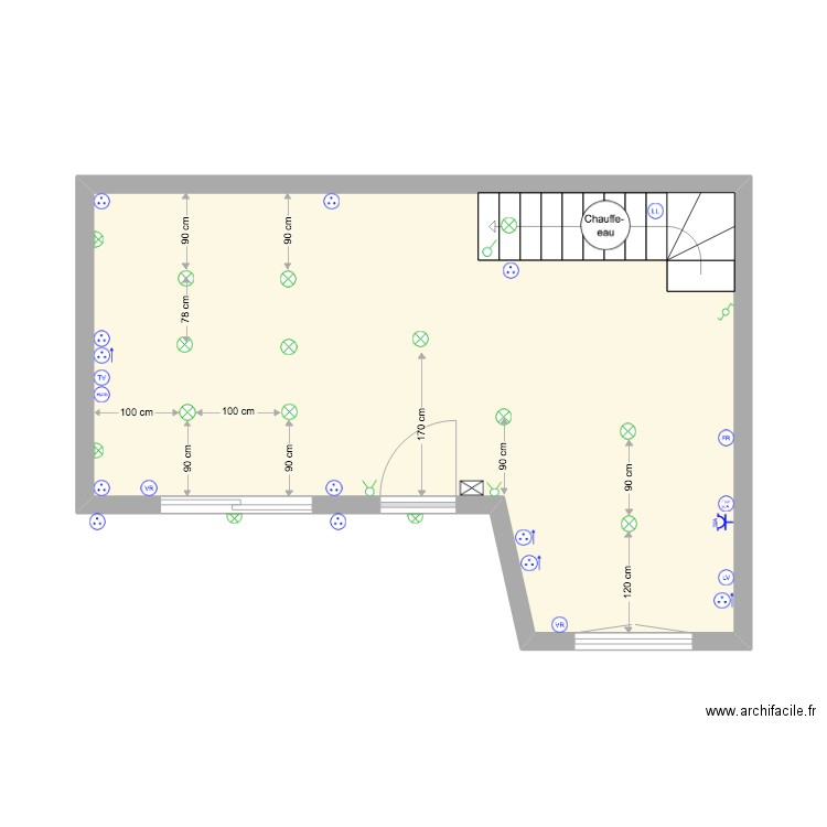 DRAVEIL RDC. Plan de 1 pièce et 32 m2