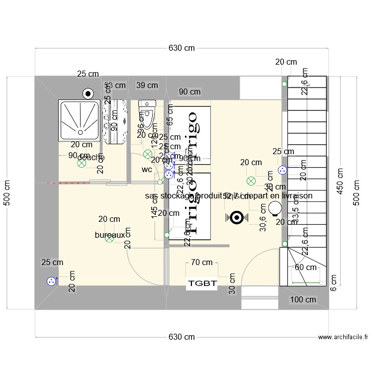 laboratoire pièce 2. Plan de 4 pièces et 18 m2