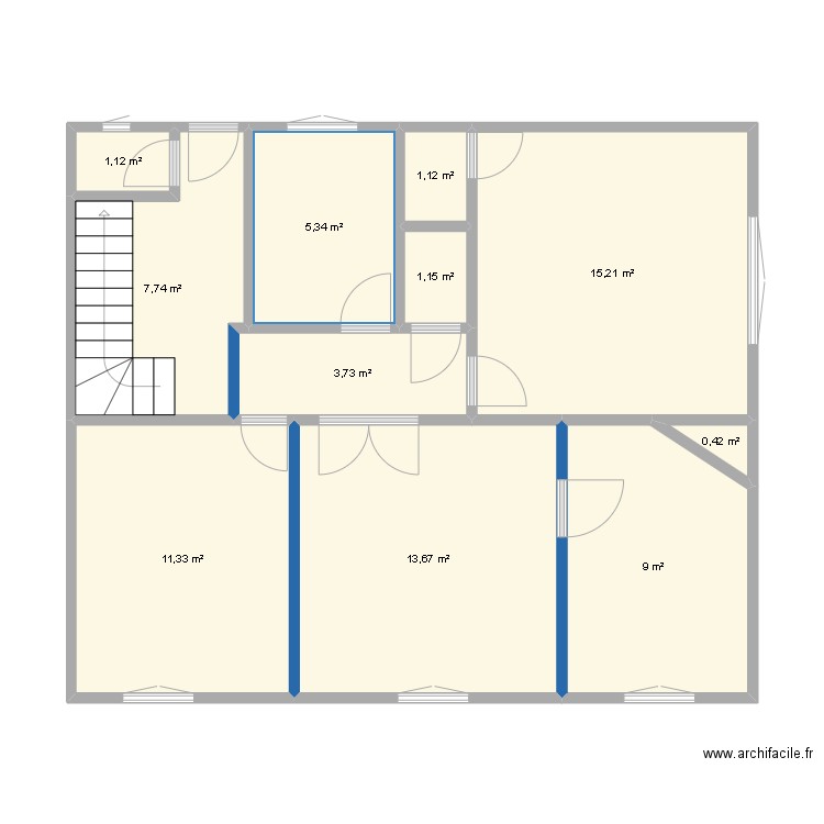 1er etage immeuble. Plan de 0 pièce et 0 m2