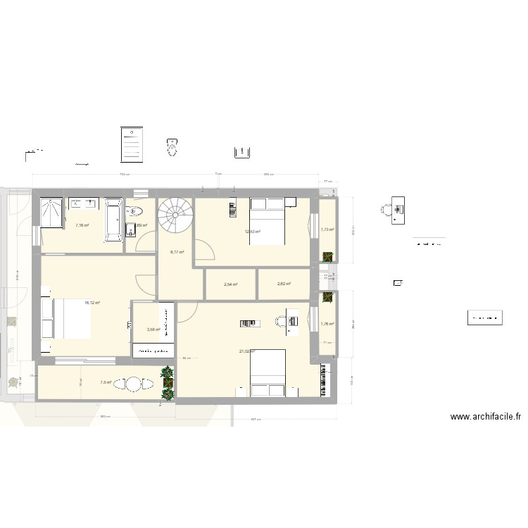 Elbe v6 essai. Plan de 21 pièces et 237 m2