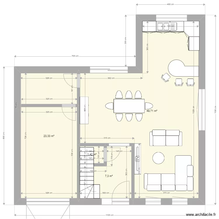 Celia G&eacute;rard Bas&eacute; sur ch&ecirc;ne. Plan de 