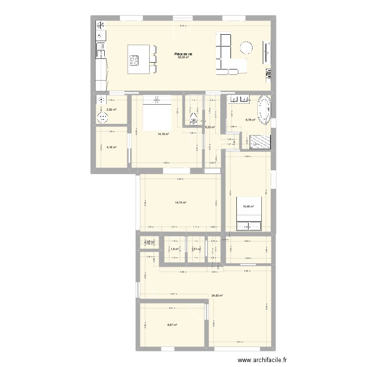 maison Bis. Plan de 13 pièces et 141 m2