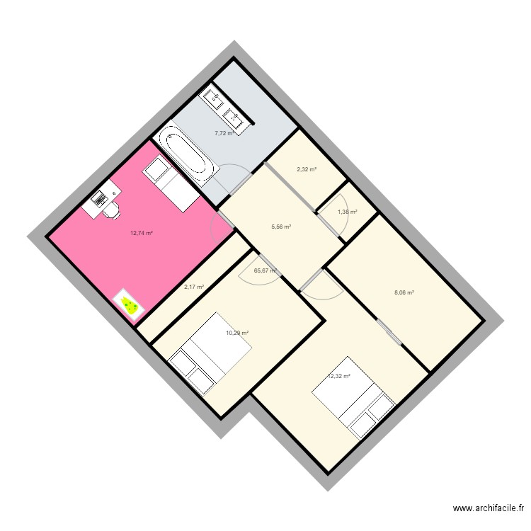 Etage. Plan de 10 pièces et 128 m2