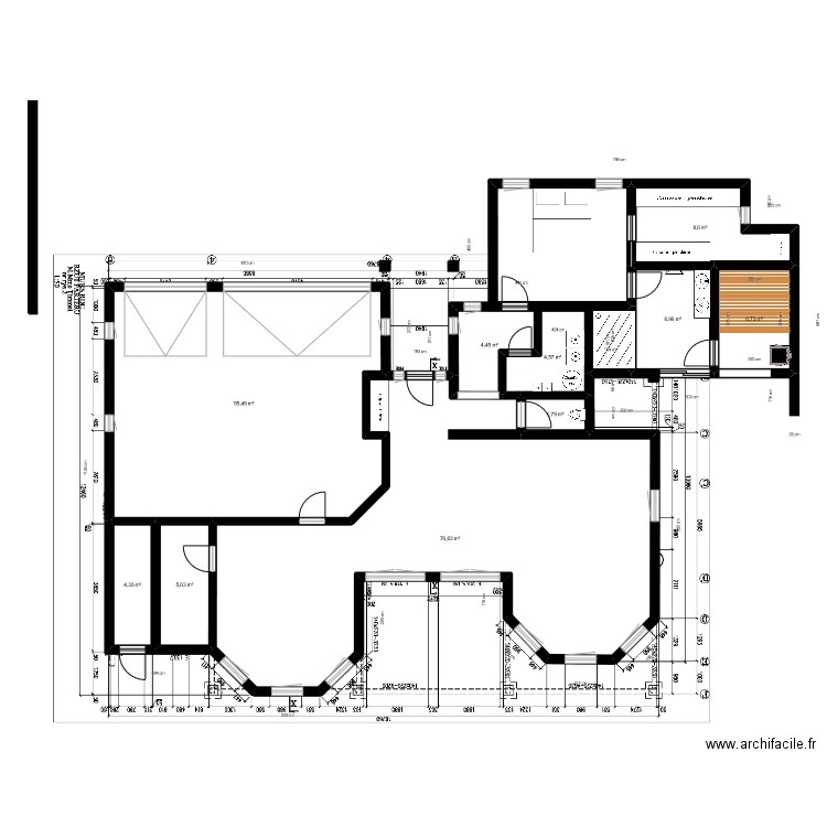 Fort Louis 1. Plan de 11 pièces et 183 m2