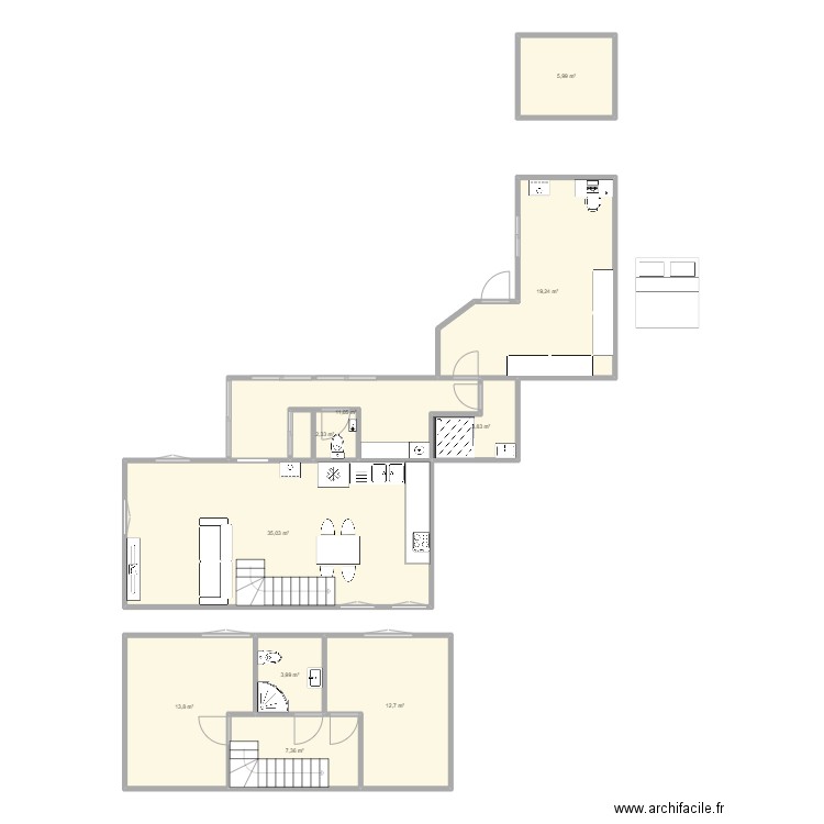 plan maison 1.1. Plan de 10 pièces et 115 m2