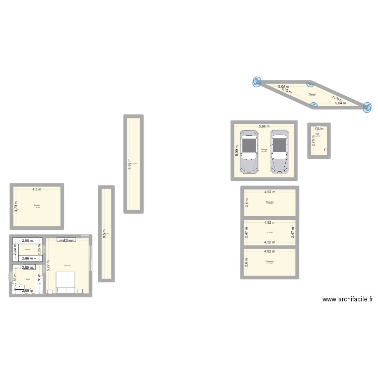Maison. Plan de 12 pièces et 153 m2