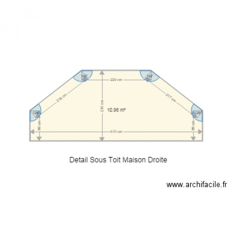 Guimaec droite sous toit. Plan de 0 pièce et 0 m2