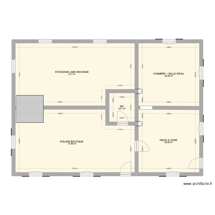 ETAGE HANGAR. Plan de 0 pièce et 0 m2