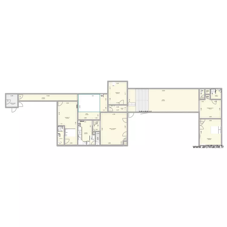 Saint Louis actuel RDC 2. Plan de 18  et 220 m²