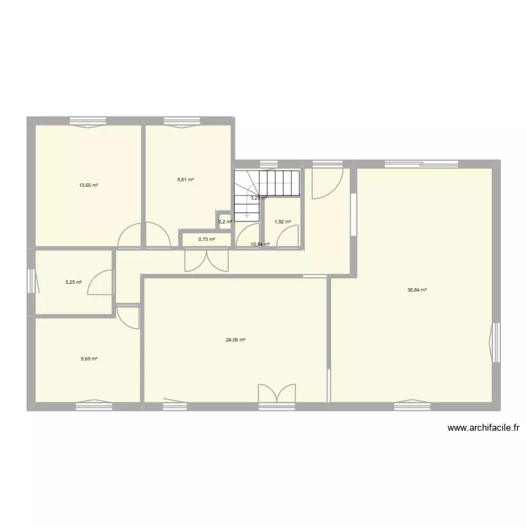 rez de chauss&eacute;e. Plan de 11  et 116 m²