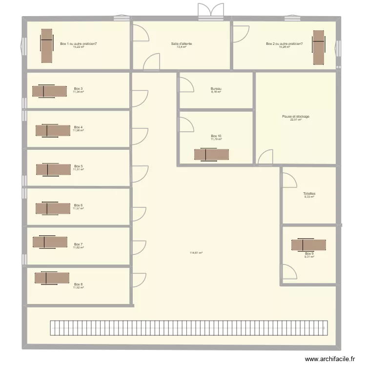 CABINET KINESITHERAPIE. Plan de 15 pièces et 290 m²